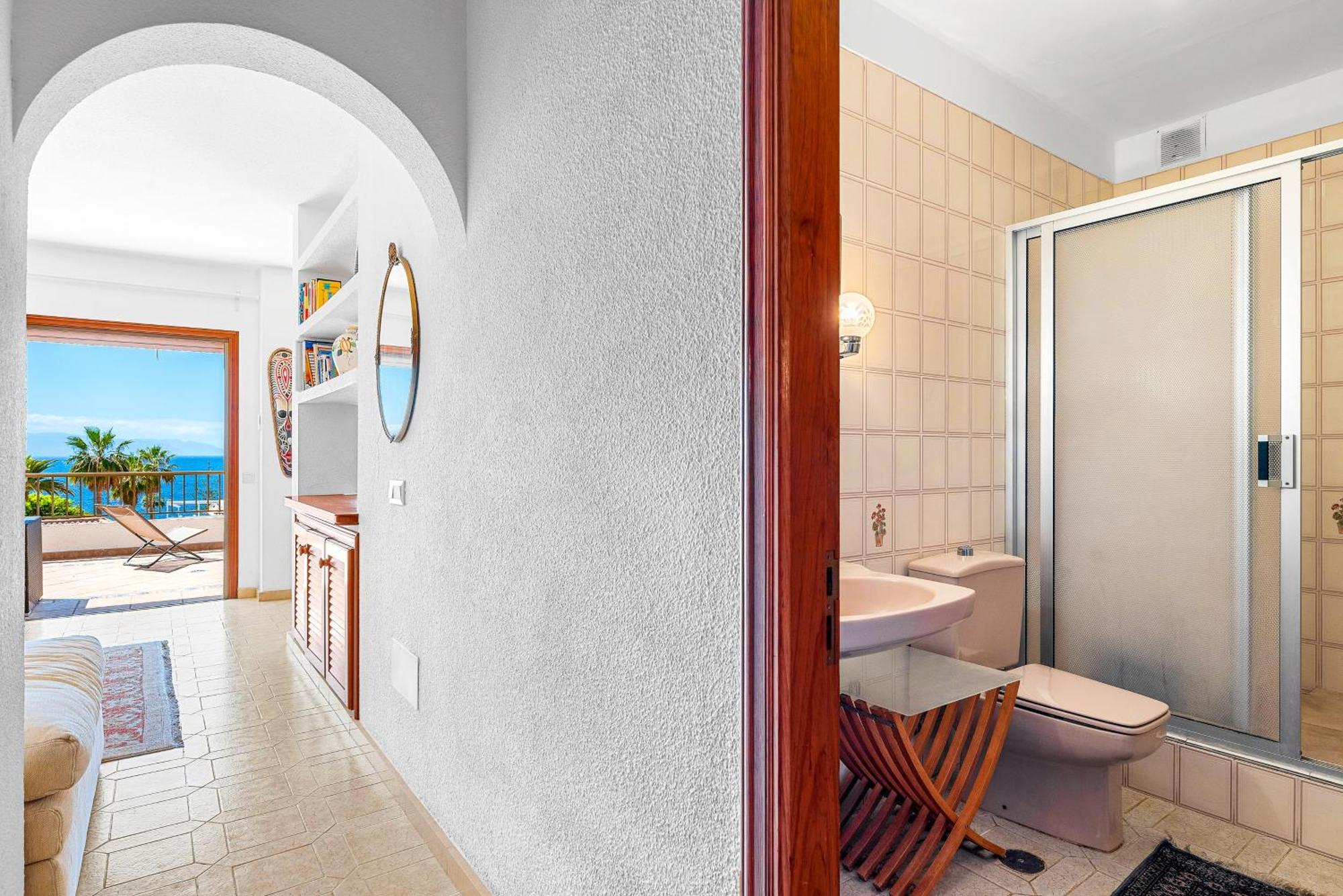 Home With Stunning View By Dream Homes Tenerife Puerto de Santiago  Bagian luar foto