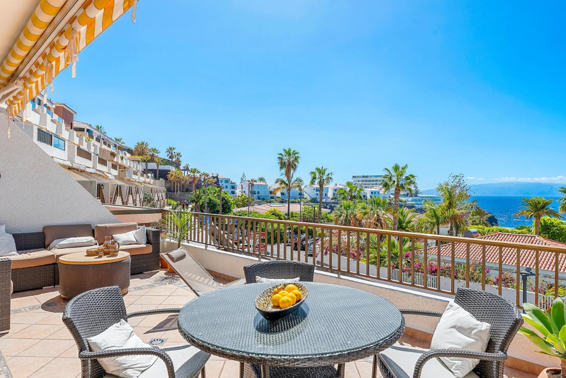 Home With Stunning View By Dream Homes Tenerife Puerto de Santiago  Bagian luar foto